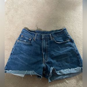 Levi’s jean shorts size 10